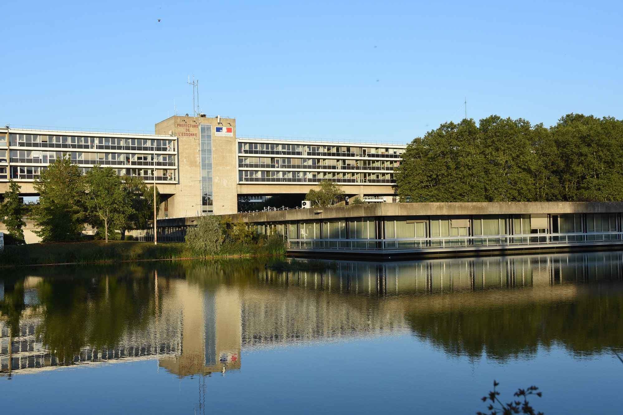Rendez-vous préfecture Évry